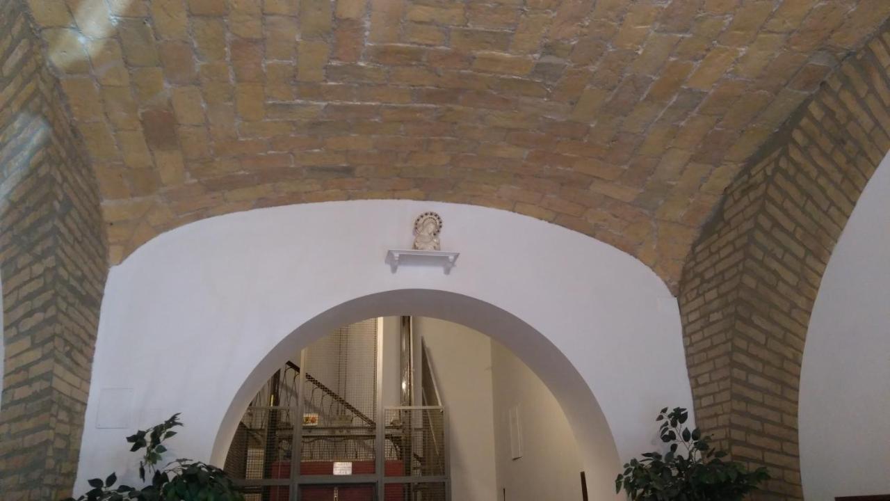 Gasthuis Vatican Comfort Suites 2*